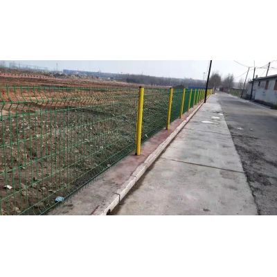 roadside seperation protection anti climbing welded wire mesh fence